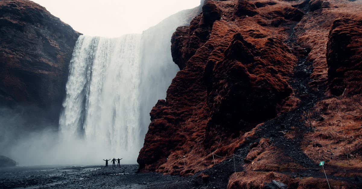 découvrez les paysages majestueux de l'islande, entre volcans majestueux, glaciers éblouissants et sources chaudes relaxantes. vivez une aventure inoubliable au cœur de la nature sauvage et des merveilles naturelles de cette île nordique fascinante.